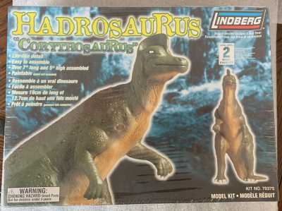 Hadrosaurus "Corythosaurus" Paintable Dinosaur Model Kit by Lindberg