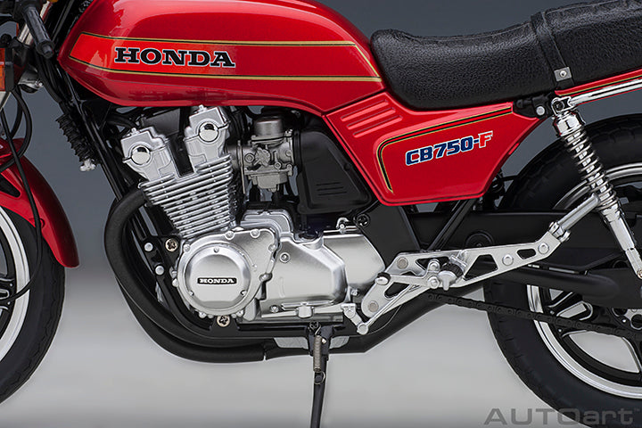 AutoArt HONDA CB750F BARIBARI LEGEND 1:12