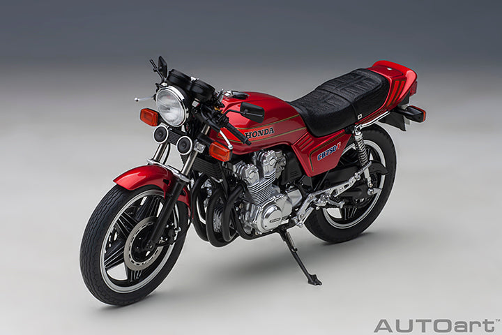AutoArt HONDA CB750F BARIBARI LEGEND 1:12