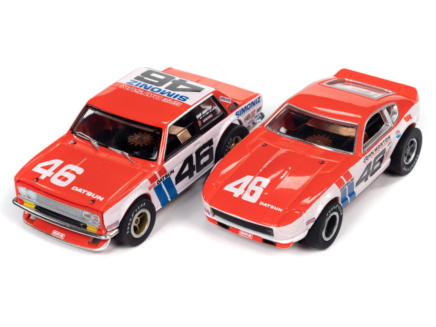 Auto World BRE Datsun Champions 16' Racing Slot Car Set
