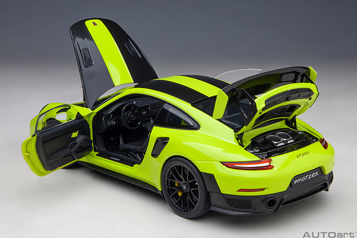 Autoart 1/18 Porsche 911 GT2 RS Weissach package - Acid Green