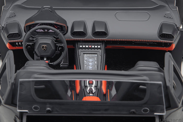AutoArt LAMBORGHINI HURACAN EVO (ARANCIO XANTO) 1:18