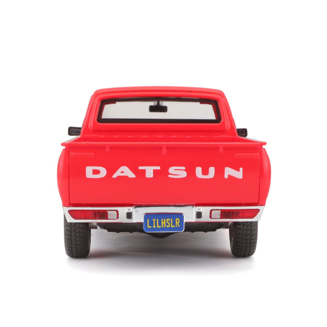 Maisto 1/24 Special Edition 1973 Datsun 620 Pick-up (Red)