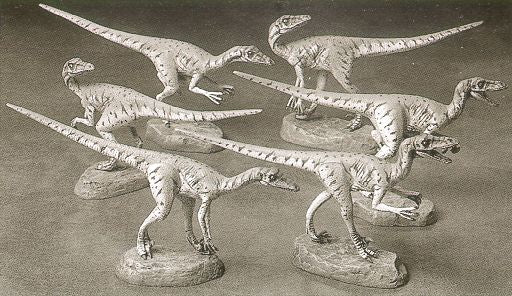 Tamiya 60105 1/35 Velociraptors (6)