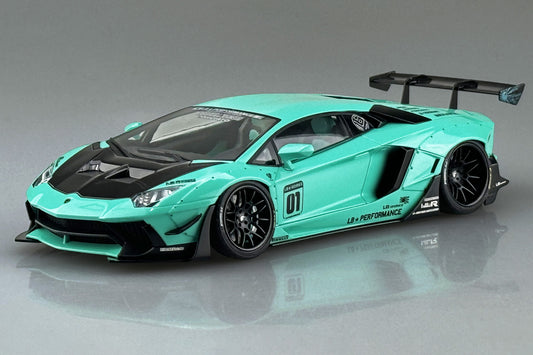 Aoshima LB-WORKS 1/24 Lamborghini Aventador Limited Edition Ver.2