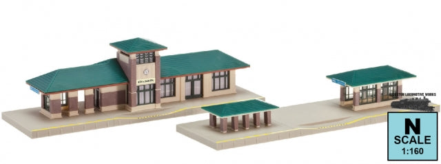 Kato (Faller) 31-650 N North American Suburban Station (Kit)