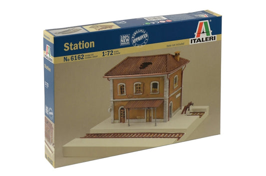 Italeri 6162 1/72 Train Station
