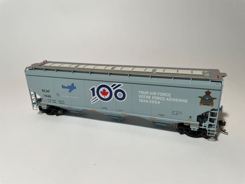 North American Railcar (12 pack)- HO Scale - RCAF 100th Anniversary Cars