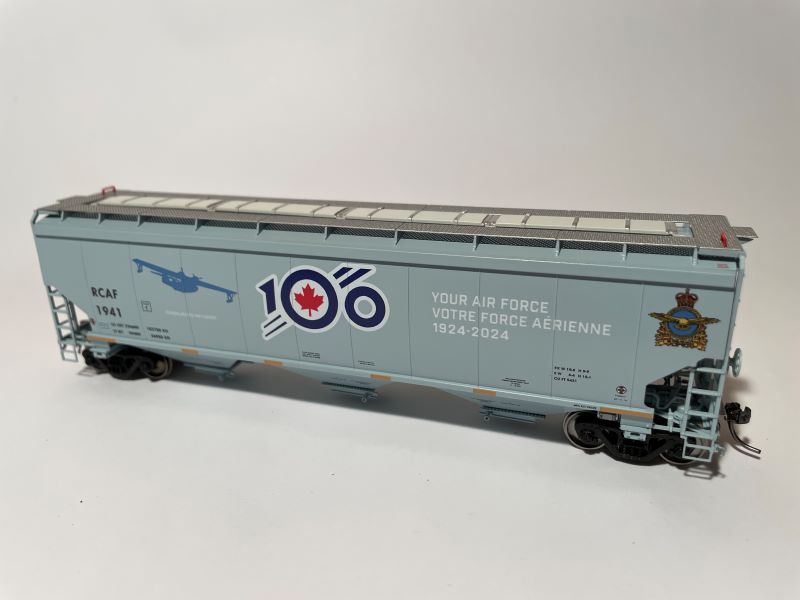 North American Railcar (12 pack)- HO Scale - RCAF 100th Anniversary Cars