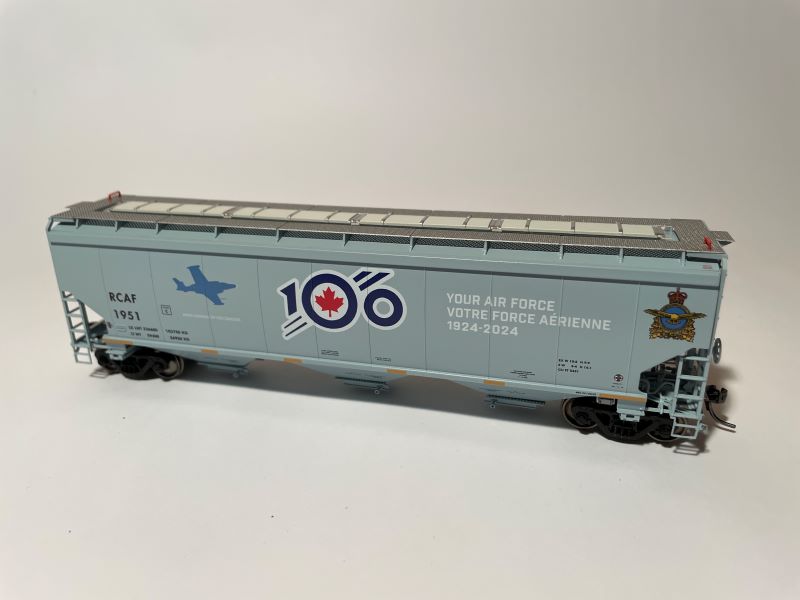 North American Railcar (12 pack)- HO Scale - RCAF 100th Anniversary Cars