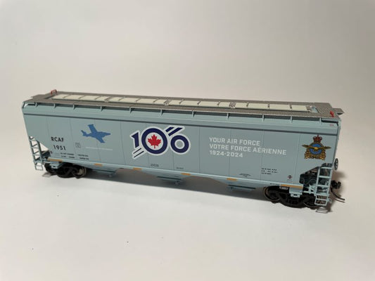 1951 AVRO CF100 Canuck North American Railcar - HO Scale - RCAF 100th Anniversary Cars (single)