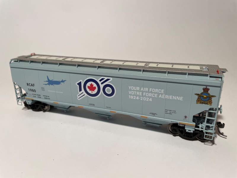 1980 Lockheed CP-140 Aurora North American Railcar - HO Scale - RCAF 100th Anniversary Cars (single)