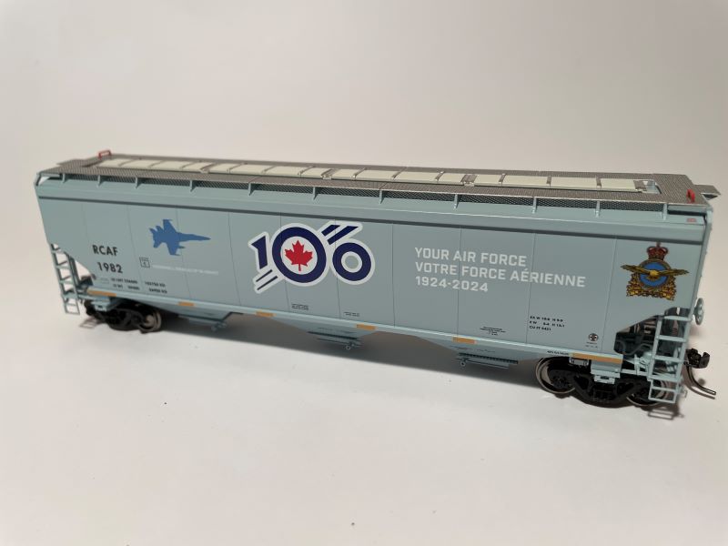 North American Railcar (12 pack)- HO Scale - RCAF 100th Anniversary Cars