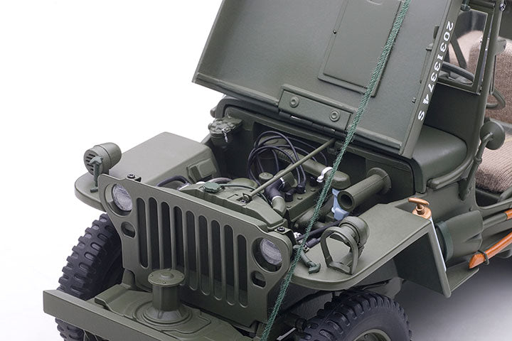 AutoArt JEEP WILLYS (ARMY GREEN)(WITH TRAILER/ACCESSORIES INCLUDED)   1:18