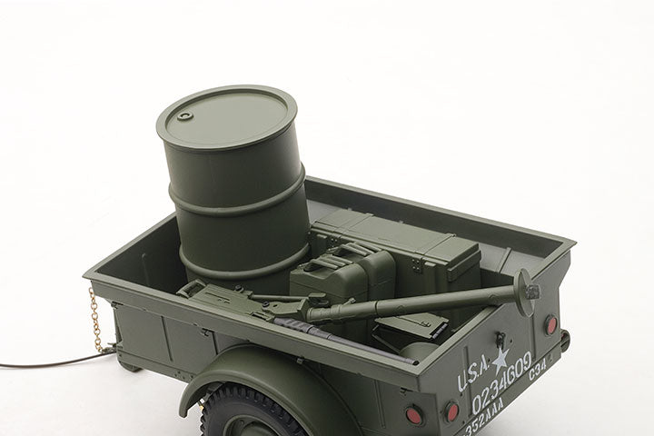 AutoArt JEEP WILLYS (ARMY GREEN)(WITH TRAILER/ACCESSORIES INCLUDED)   1:18