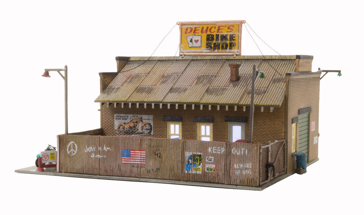 Deuce's Bike Shop - HO Scale