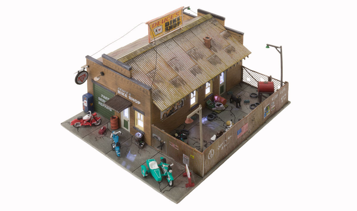 Deuce's Bike Shop - HO Scale