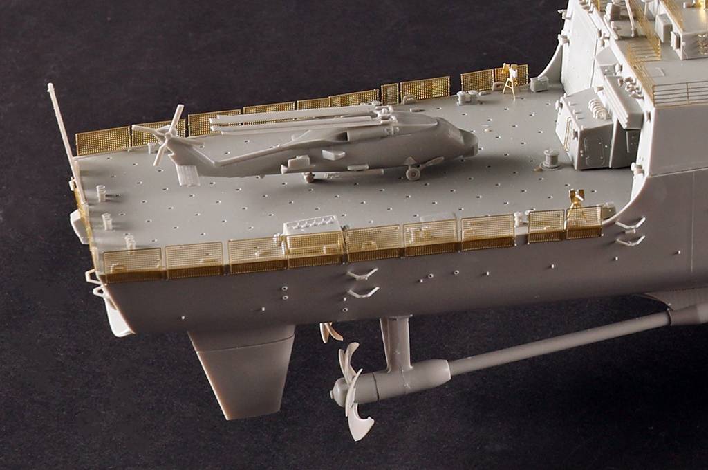 I Love Kits 1/200 USS Pinckney DDG-91