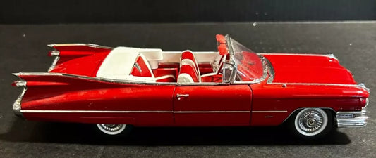 Danbury Mint 1:24 1959 Cadillac Series 62 Convertible, Red