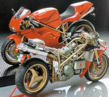 1/12 Ducati 916